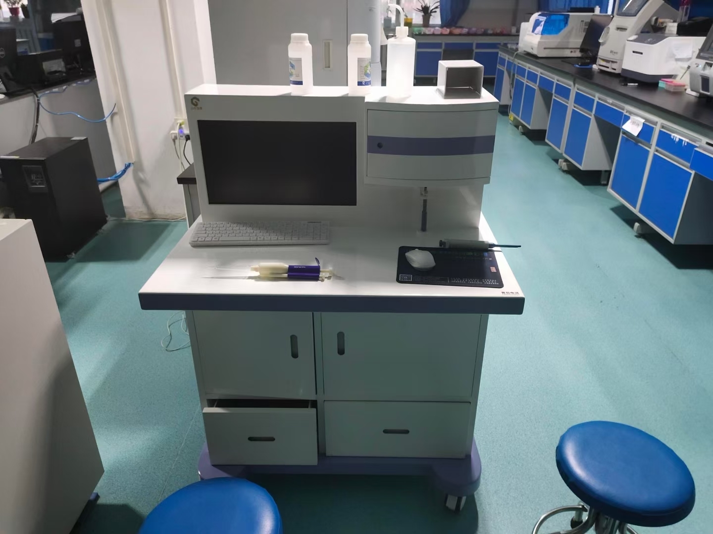 [新設備]醫用午夜三级视频器在隴西中醫醫院安裝培訓完成11.17